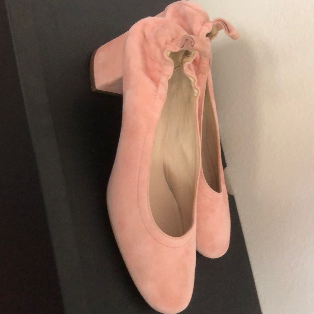 Everlane Day Heel light pink suede